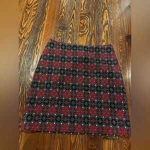 Talbots Skirt (colors dark grey, red, black, white; Womens 12; Like New)